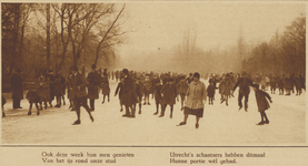 872424 Afbeelding van grote groepen schaatsende mensen op de Stadsbuitengracht, vermoedelijk ter hoogte van de ...